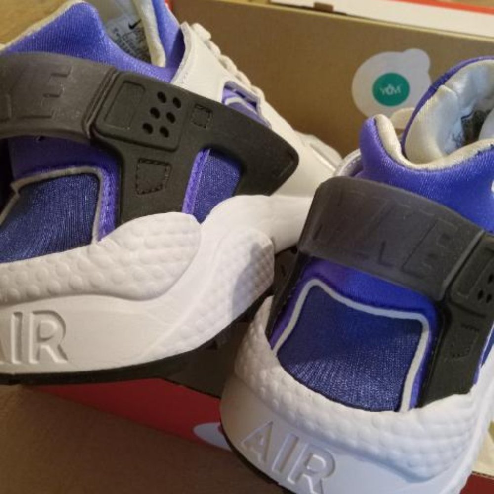 New Ice Hot Purple Rain Women's Nike Air Huarache - Picture 7 of 7